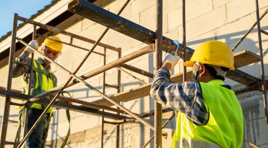 Expert flood damage restoration services in Cortland, OH